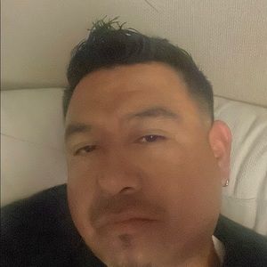 Meet your Posher, Tomas